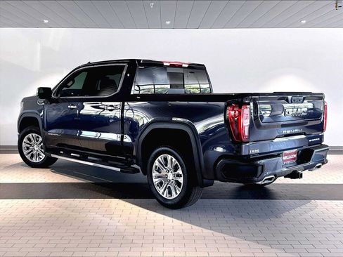 Used 2025 GMC Sierra 1500 Denali RWD image 3