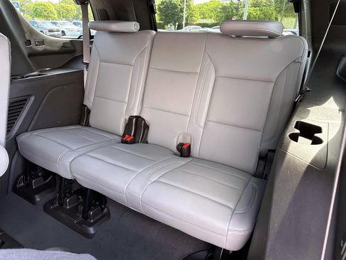 Used 2023 Chevrolet Tahoe LT w/ LT Signature Package AWD/4WD image 14