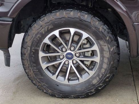 Used 2019 Ford F150 XLT w/ Equipment Group 302A Luxury image 14