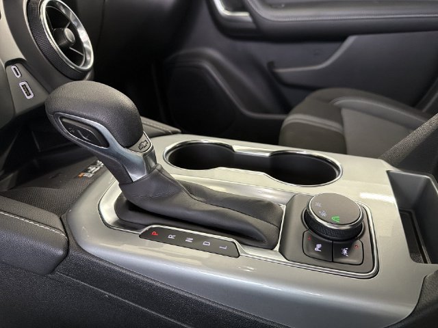 Certified 2025 Chevrolet Blazer LT w/ Convenience Package FWD image 27