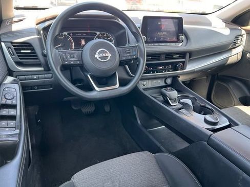 Used 2023 Nissan Rogue SV AWD/4WD image 13