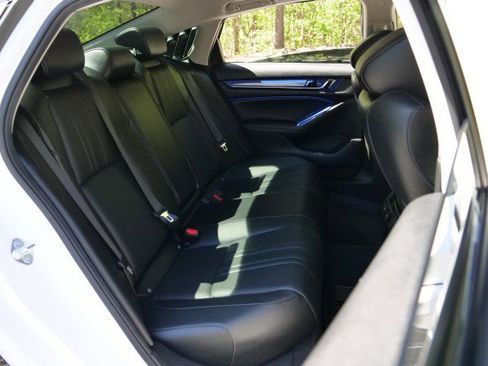 Used 2021 Honda Accord EX-L image 36