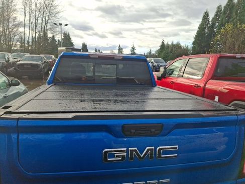 Certified 2022 GMC Sierra 1500 Elevation w/ Elevation Premium Package image 12