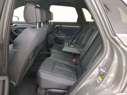 Used 2020 Audi Q3 2.0T Prestige image 12