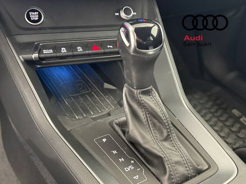 Used 2024 Audi Q3 2.0T Premium Plus w/ Premium Plus Package AWD/4WD image 32