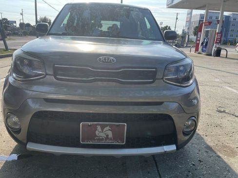 Used 2018 Kia Soul + FWD image 26