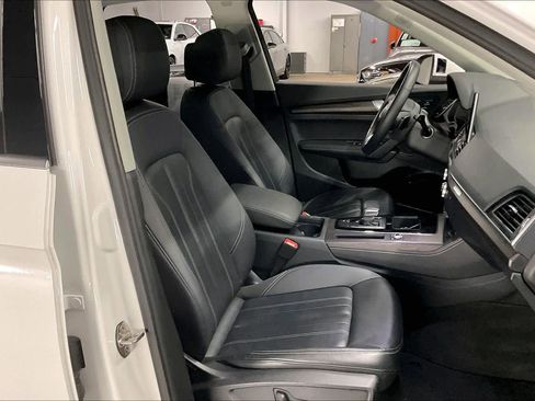 Certified 2023 Audi Q5 2.0T Premium Plus w/ Premium Plus Package image 10