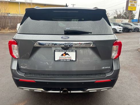 Used 2021 Ford Explorer XLT w/ Equipment Group 202A image 6