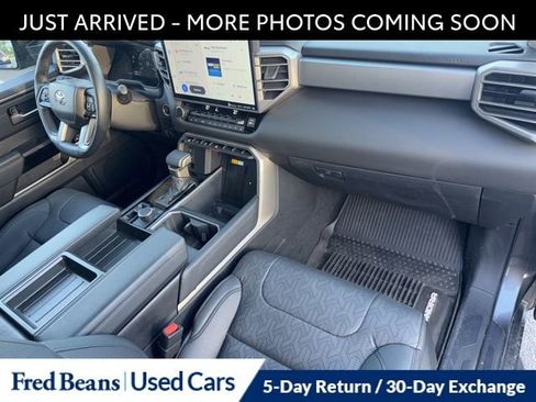 Used 2024 Toyota Tundra Limited image 17