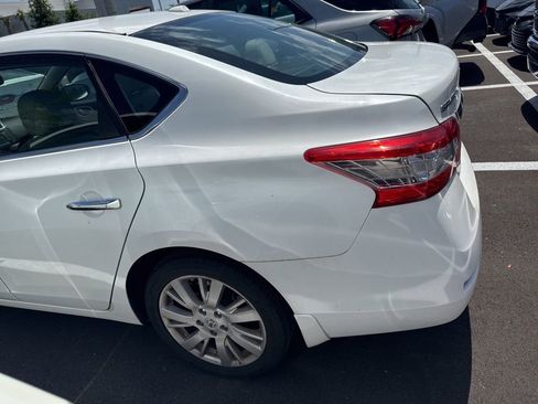 Used 2015 Nissan Sentra SL w/ Navigation Package image 7