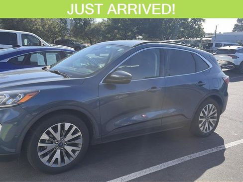 Used 2020 Ford Escape Titanium FWD image 1