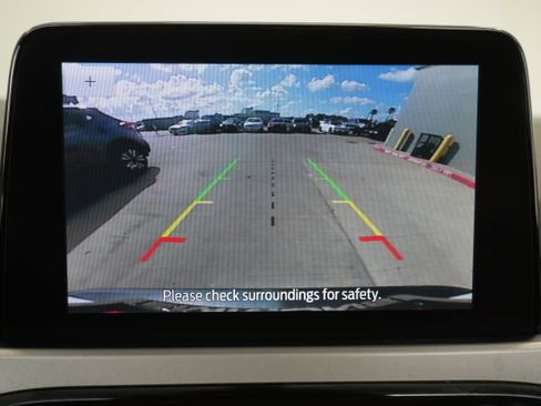 Used 2020 Ford Escape SE image 17