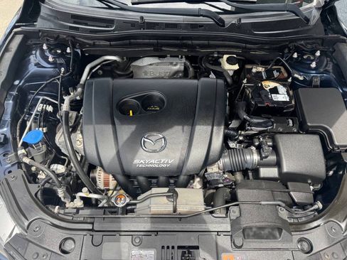 Used 2017 MAZDA MAZDA3 Sport w/ Preferred Equipment Package FWD image 18