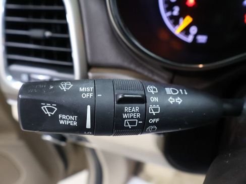 Used 2015 Jeep Grand Cherokee Overland w/ Advanced Technology Group image 45