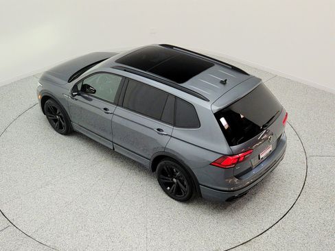 Used 2024 Volkswagen Tiguan SE R-Line FWD image 28