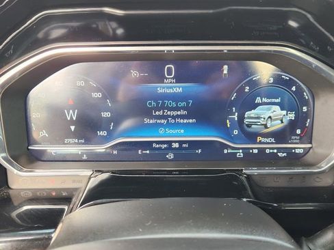 Used 2023 Chevrolet Silverado 1500 LT image 15