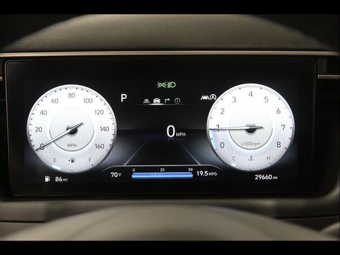 Certified 2023 Hyundai Tucson Limited AWD/4WD image 8