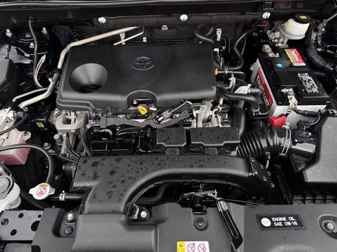 Used 2019 Toyota RAV4 Limited w/ Advanced Technology Package image 29