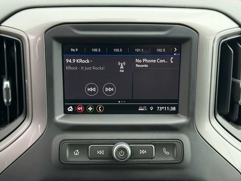 Used 2021 Chevrolet Silverado 2500 Custom w/ Custom Value Package AWD/4WD image 15