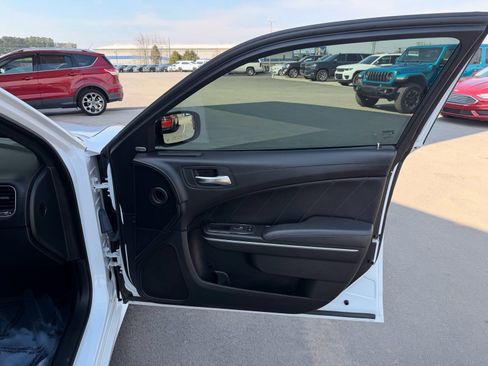 Used 2022 Dodge Charger Scat Pack image 22