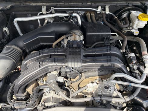 Used 2021 Subaru Outback Premium AWD/4WD image 31