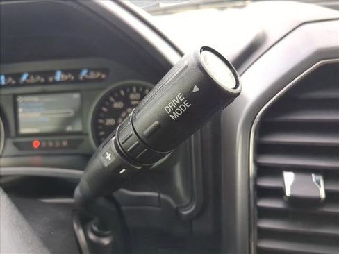 Used 2020 Ford F150 XLT w/ Equipment Group 302A Luxury image 12