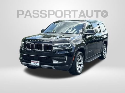 Used 2022 Jeep Wagoneer Series II AWD/4WD image 1