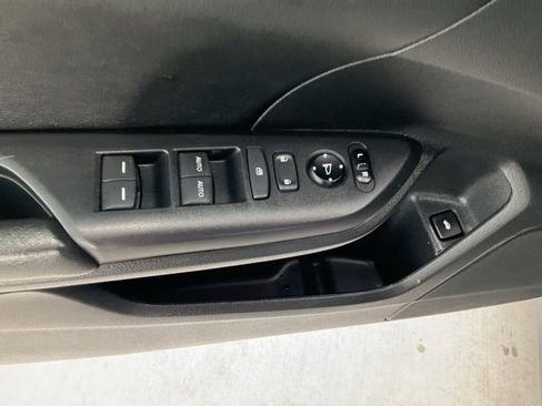 Used 2016 Honda Civic Touring image 6