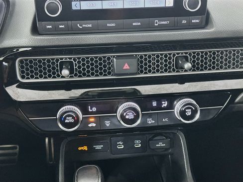 Used 2025 Honda Civic Sport image 23