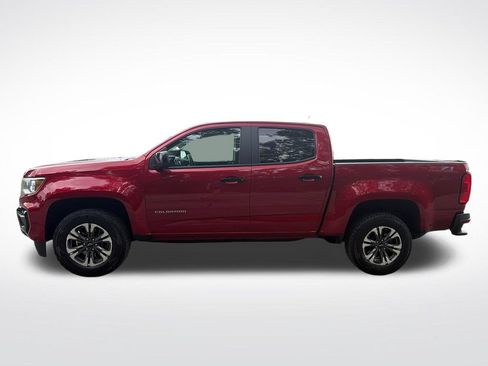 Used 2022 Chevrolet Colorado Z71 AWD/4WD image 2