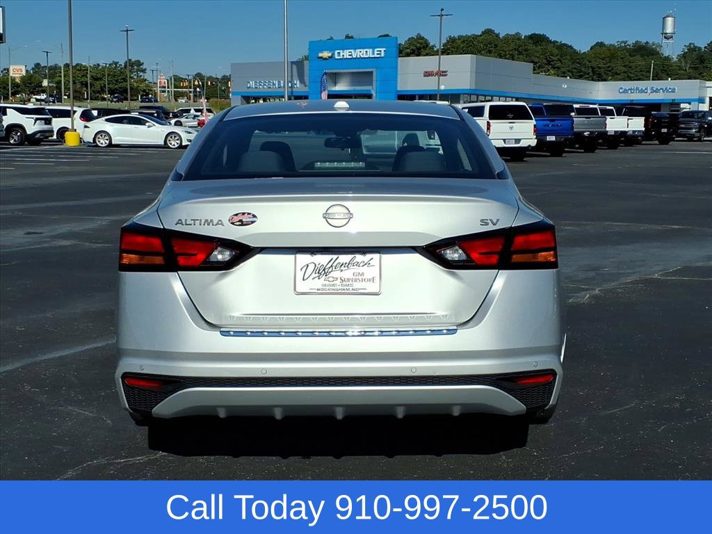 Used 2023 Nissan Altima 2.5 SV FWD image 5