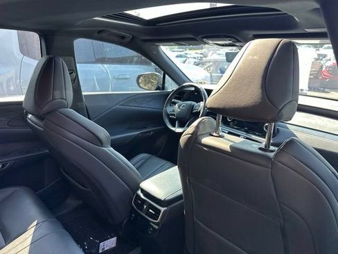 Used 2023 Lexus RX 350 F Sport w/ Accessory Package (K3) AWD/4WD image 15