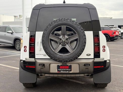 Used 2022 Land Rover Defender 90 X-Dynamic S AWD/4WD image 5