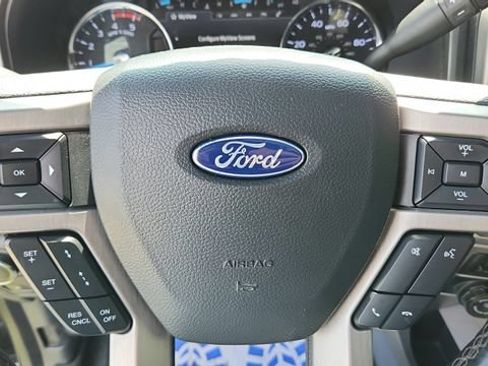 Used 2022 Ford F250 Platinum AWD/4WD image 15