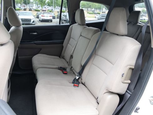 Used 2016 Honda Pilot EX image 35