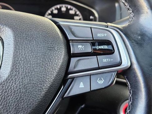 Used 2021 Honda Accord Sport image 9