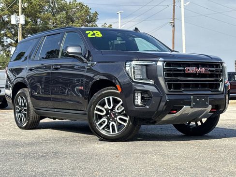 Used 2023 GMC Yukon AT4 w/ AT4 Premium Plus Package image 2
