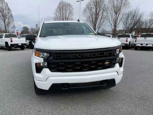 New 2025 Chevrolet Silverado 1500 Custom image 3