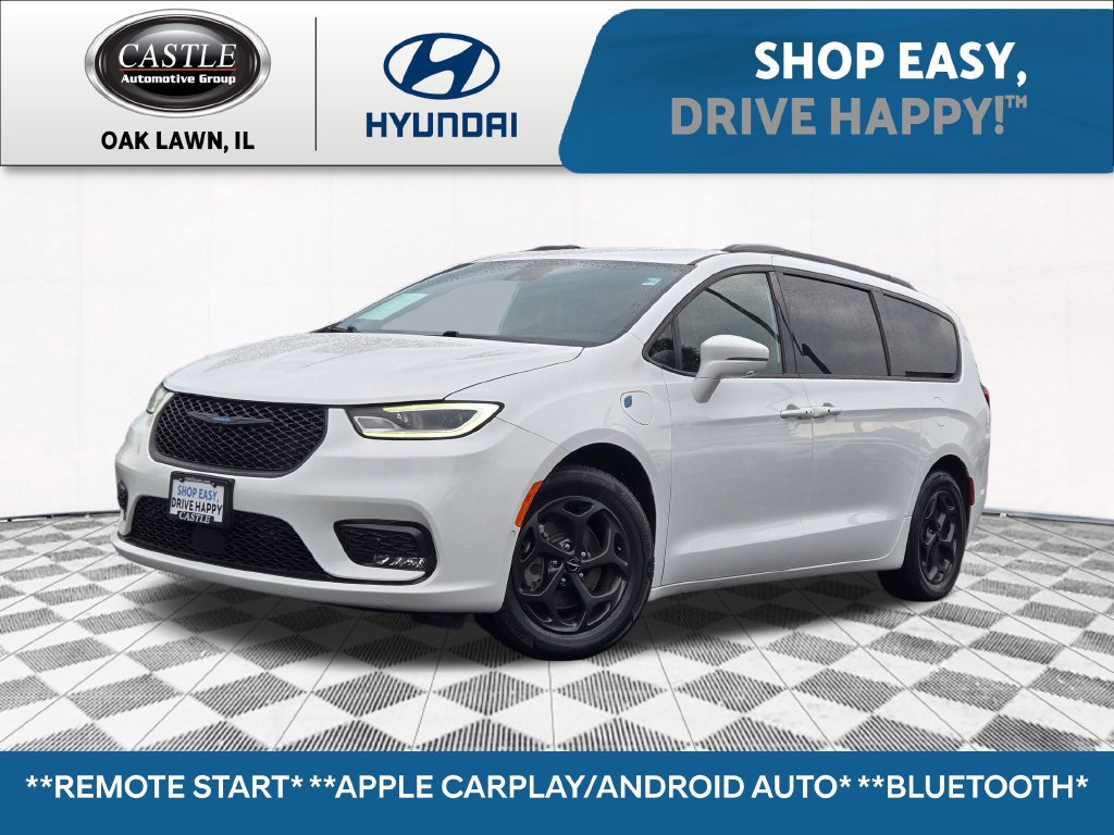 Used 2021 Chrysler Pacifica Touring-L w/ Uconnect Theater Family Group FWD image 1