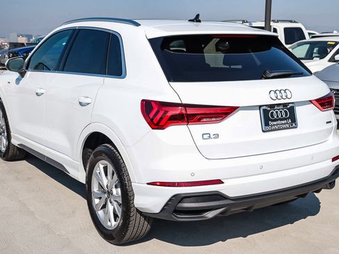 New 2025 Audi Q3 2.0T Premium image 9