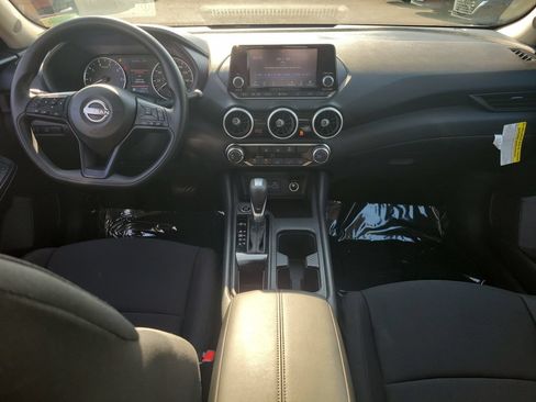 Used 2025 Nissan Sentra S FWD image 10
