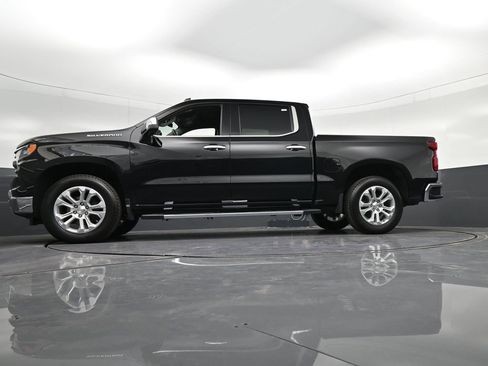 Used 2024 Chevrolet Silverado 1500 LTZ image 36