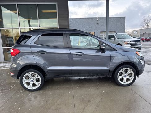 Certified 2022 Ford EcoSport SE w/ SE Appearance Package image 9