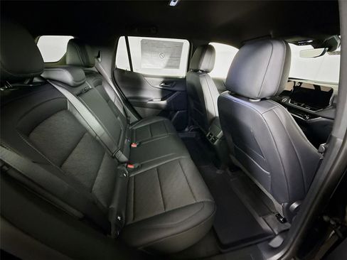 New 2026 Chevrolet Equinox LT w/ Convenience Package II image 20