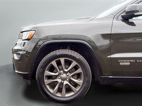Used 2016 Jeep Grand Cherokee Limited 75th Anniversary AWD/4WD image 25