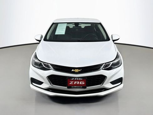 Used 2018 Chevrolet Cruze LT w/ LT Fleet Convenience Package FWD image 8