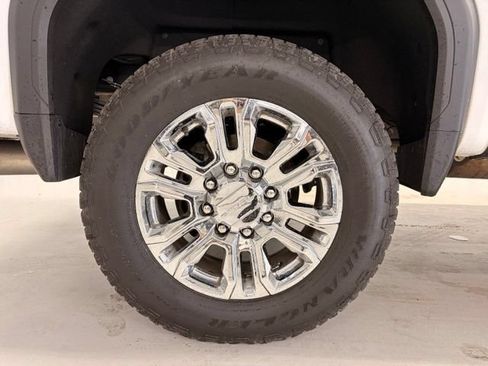 Used 2026 GMC Sierra 3500 Denali w/ Denali Reserve Package AWD/4WD image 7