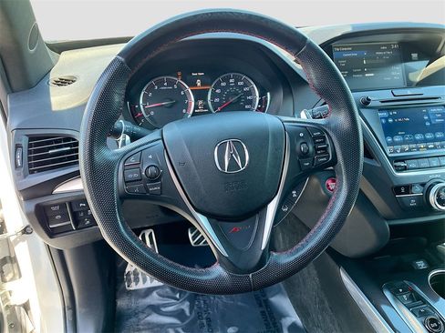 Used 2020 Acura MDX A-Spec image 11