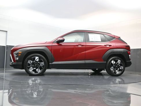 Certified 2025 Hyundai Kona SEL FWD image 26