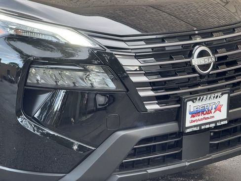 New 2026 Nissan Rogue SV w/ Cold Weather Package AWD/4WD image 21